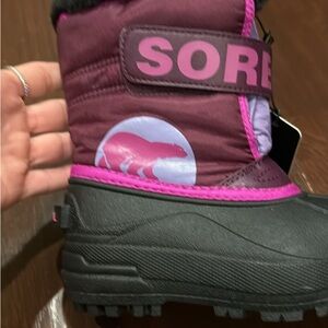 New w tags Sorel Black and Purple Winter Boots
